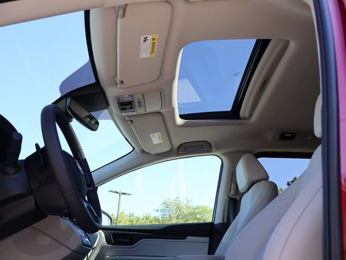 New 2026 Honda Odyssey EX-L image 24