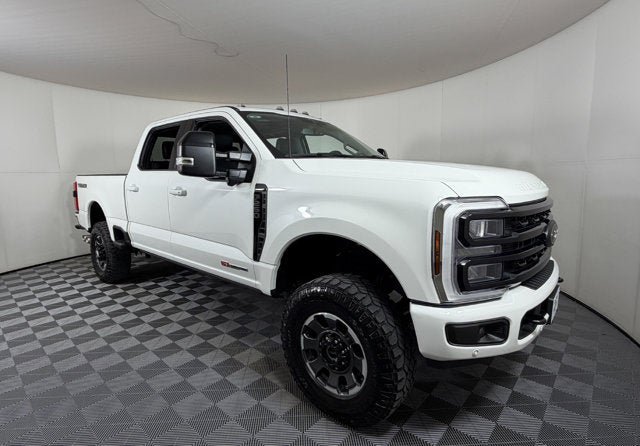 Used 2024 Ford F250 Lariat w/ Lariat Ultimate Package AWD/4WD image 1