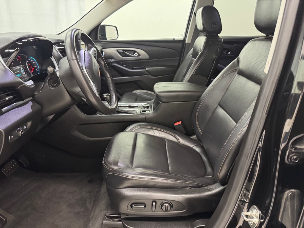 Used 2019 Chevrolet Traverse RS FWD image 24