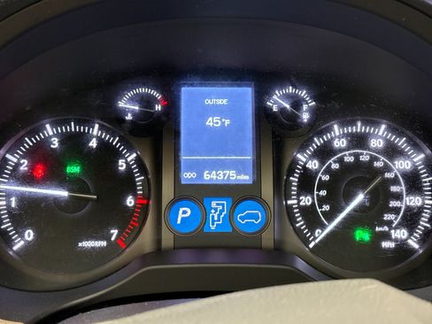 Used 2019 Lexus GX 460 Premium image 13