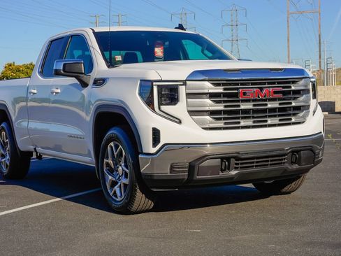 New 2026 GMC Sierra 1500 SLE w/ Preferred Package AWD/4WD image 5