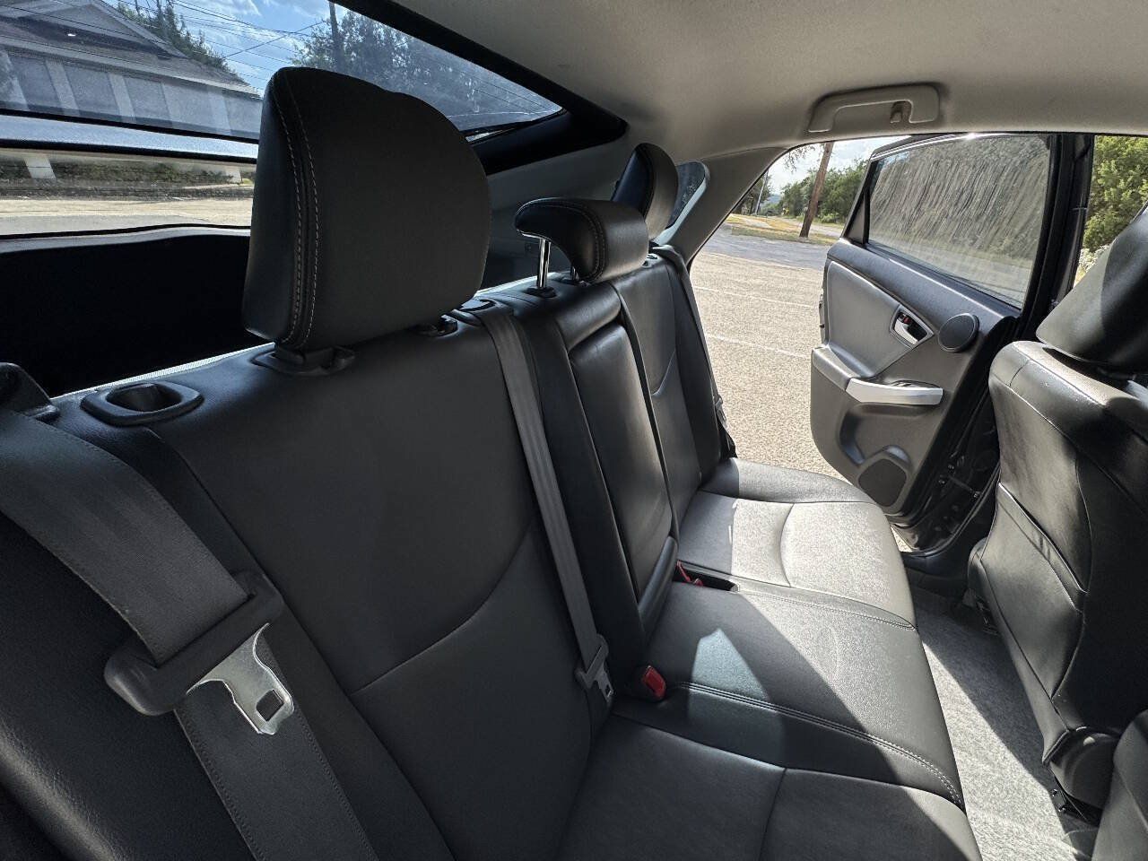 Used 2014 Toyota Prius Four FWD image 25