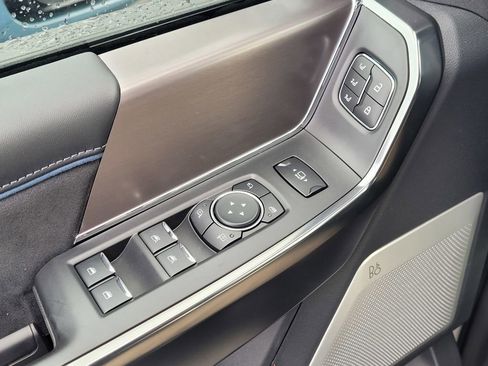 New 2026 Ford F250 Platinum w/ Tremor Off-Road Package image 35