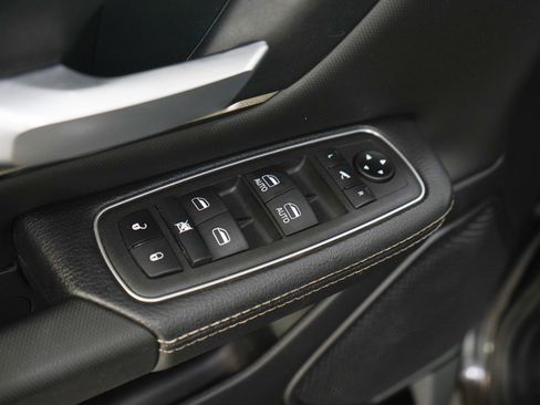 Used 2022 RAM 1500 Sport w/ Rebel Level 2 Equipment Group AWD/4WD image 18