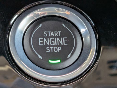 New 2026 Buick Envision Avenir image 33