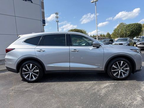 Certified 2025 Acura MDX w/ Technology Package AWD/4WD image 2
