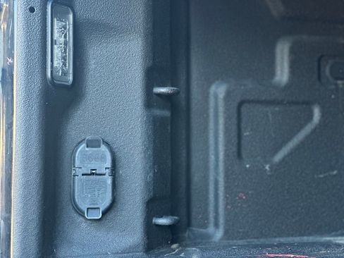 Used 2022 Chevrolet Silverado 3500 High Country w/ Z71 Off-Road Package image 14