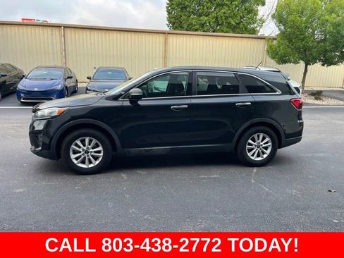 Used 2019 Kia Sorento FWD image 37