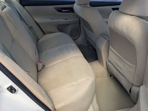 Used 2014 Nissan Altima 2.5 SV FWD image 19