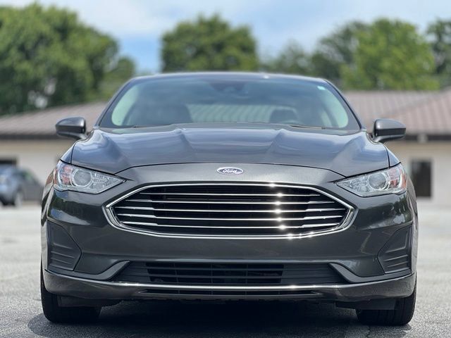 Used 2019 Ford Fusion SE AWD/4WD image 2
