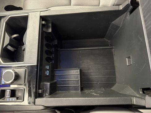 Used 2023 Toyota Tundra SR5 w/ SR5 Premium Package image 13