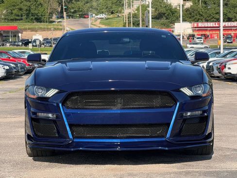 Used 2019 Ford Mustang GT RWD image 3