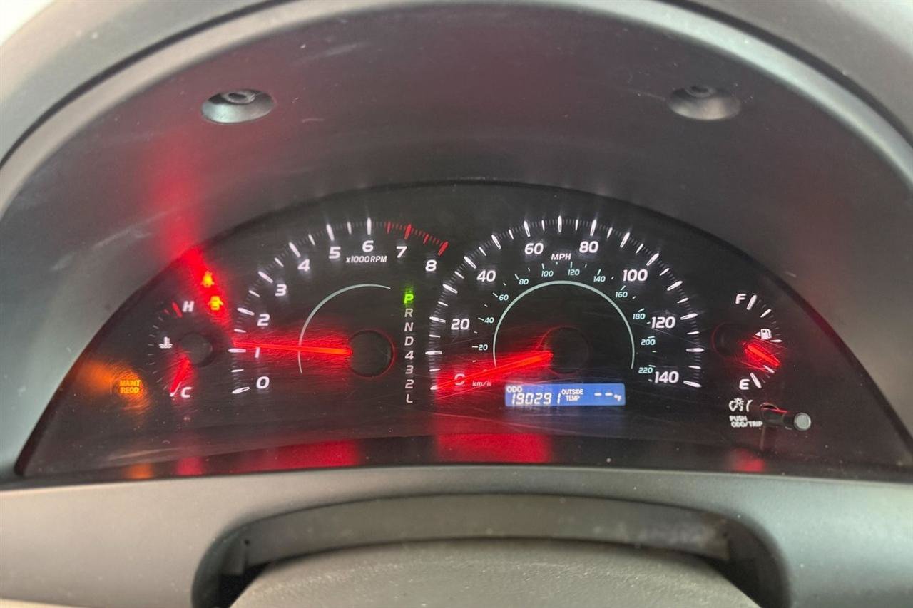 Used 2012 Kia Soul ! FWD image 16