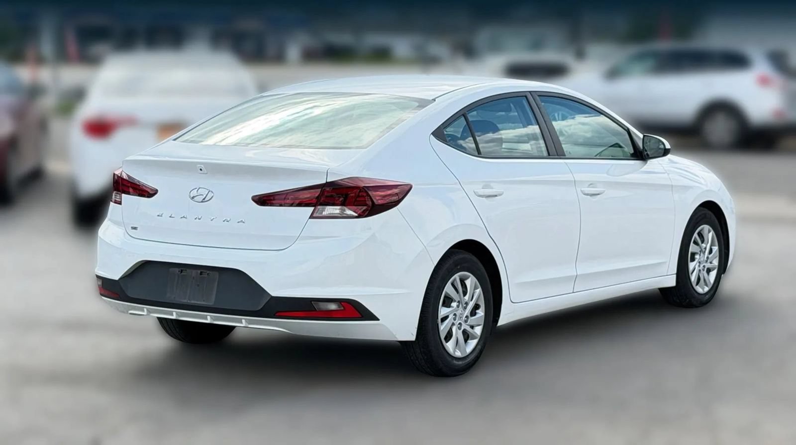 Used 2019 Hyundai Elantra SE w/ Cargo Package FWD image 7