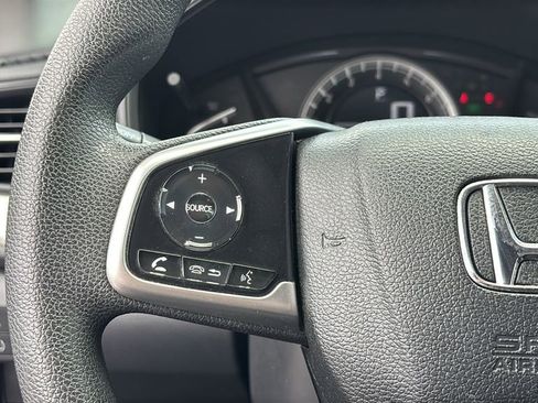 Used 2017 Honda CR-V LX image 17