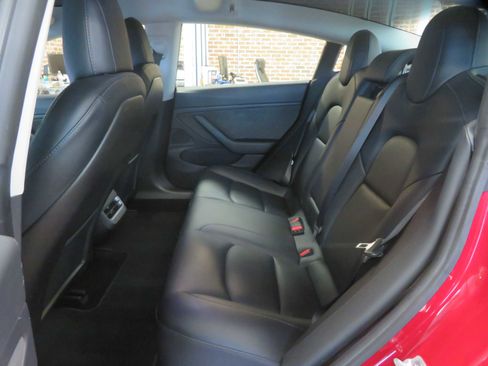 Used 2020 Tesla Model 3 Long Range image 20