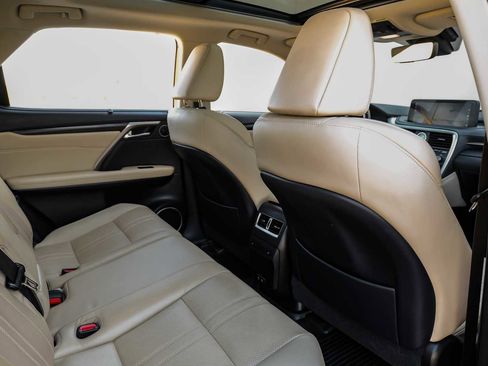 Used 2022 Lexus RX 450h AWD w/ Luxury Package image 39