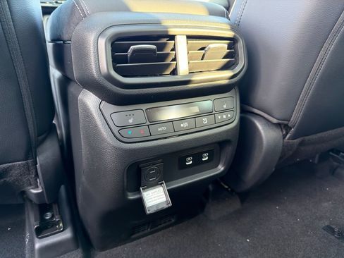 New 2026 Honda Pilot Elite image 37