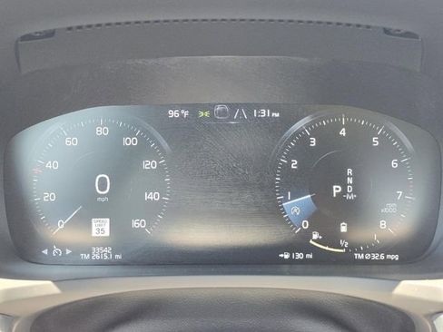 Used 2022 Volvo S60 B5 Momentum w/ Premium Package image 31