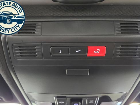 Used 2019 Volkswagen Jetta GLI Autobahn FWD image 23