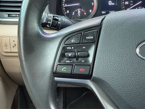 Used 2016 Hyundai Tucson Limited AWD/4WD image 25