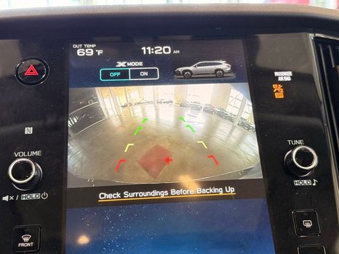 Used 2025 Subaru Outback Premium image 16