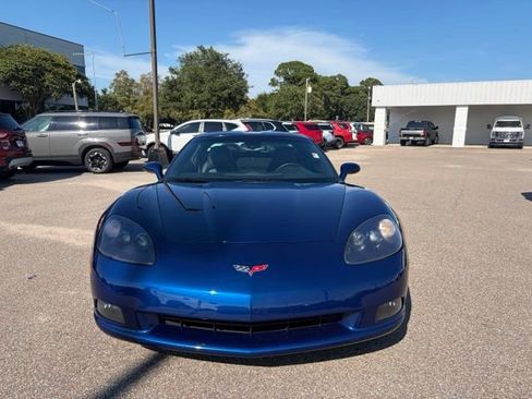 Used 2007 Chevrolet Corvette Coupe RWD image 3