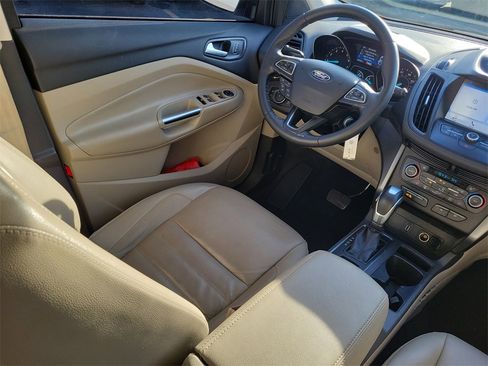 Used 2018 Ford Escape SEL image 15