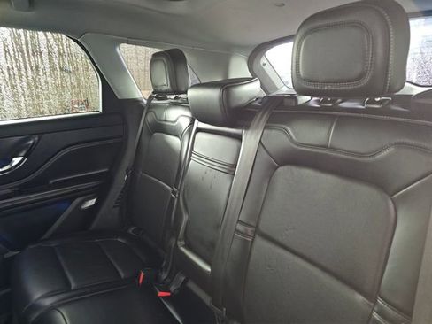 Used 2021 Lincoln Corsair Reserve w/ Equipment Group 201A image 22