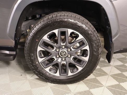 Used 2023 Toyota Sequoia Limited AWD/4WD image 20