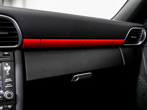 Used 2012 Porsche 911 Carrera S image 15