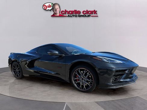 Used 2023 Chevrolet Corvette Stingray Premium Conv w/ Z51 Performance Package image 7