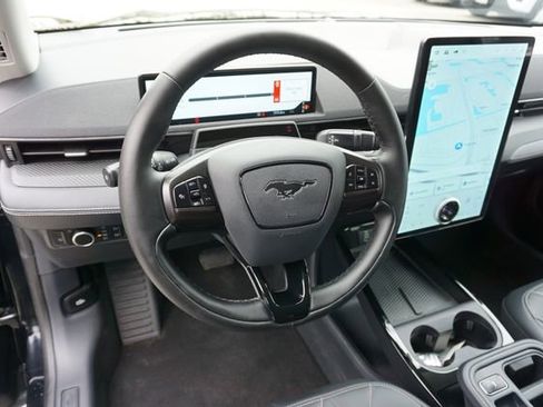 Used 2025 Ford Mustang Mach-E Select w/ Comfort Package Lite image 12