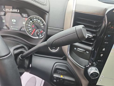 Used 2024 RAM 2500 Laramie image 16