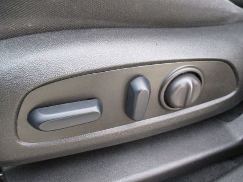 Used 2024 Chevrolet Blazer LT w/ Convenience Package image 32