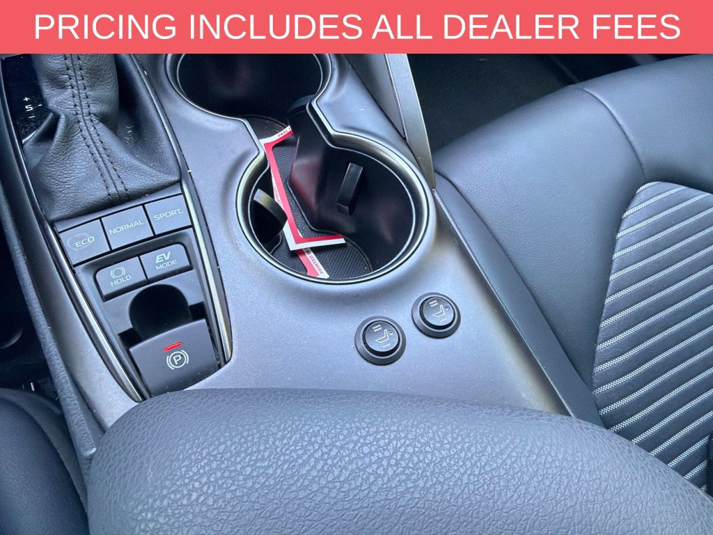 Used 2023 Toyota Camry SE w/ Audio Upgrade Package FWD image 14