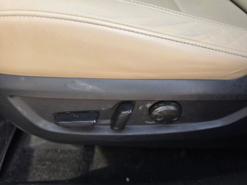 Used 2020 INFINITI QX50 Luxe w/ Navigation Package image 9