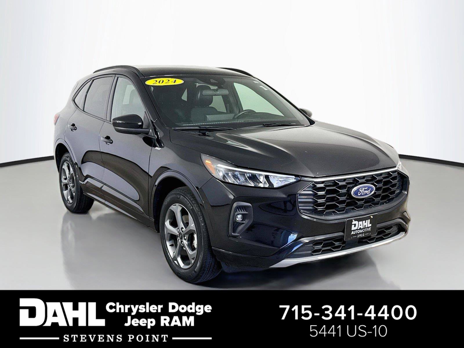 Used 2024 Ford Escape ST-Line Select w/ Tech Pack #1 AWD/4WD image 1