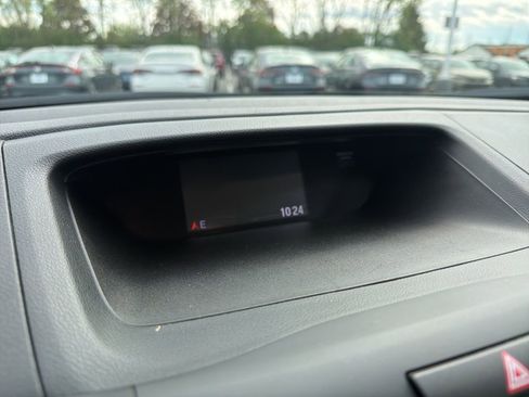 Used 2015 Honda CR-V LX image 27