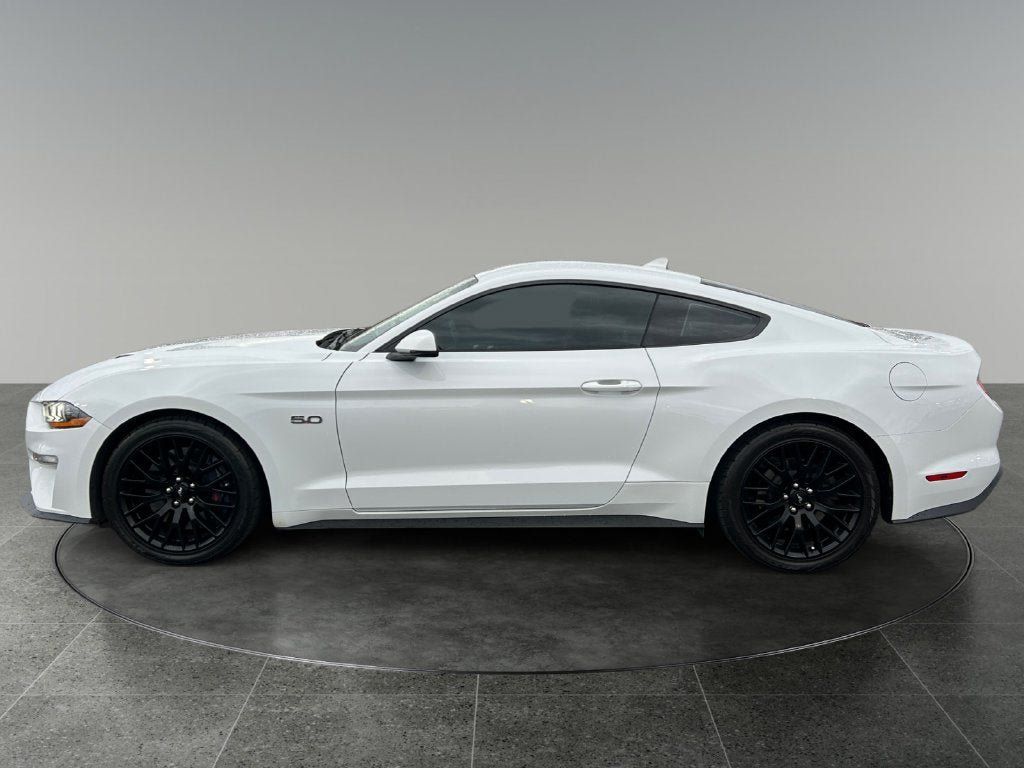 Used 2022 Ford Mustang GT Premium w/ GT Performance Package RWD image 6