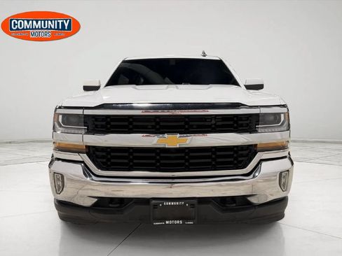 Used 2018 Chevrolet Silverado 1500 LT w/ All Star Edition AWD/4WD image 12