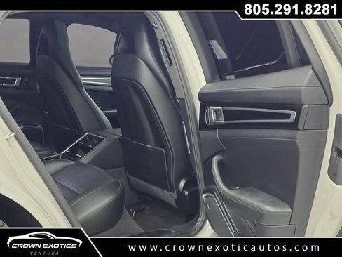 Used 2023 Porsche Panamera Platinum Edition image 15