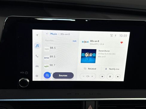 Used 2023 Toyota Prius Prime FWD image 21