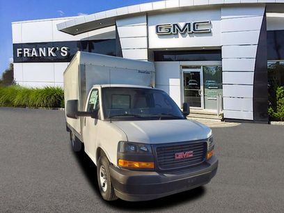 New 2024 GMC Savana 3500 w/ Power Convenience Package