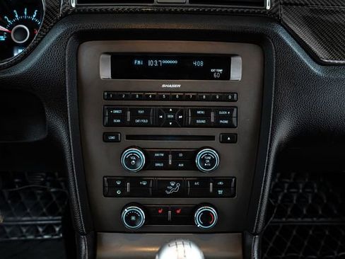 Used 2013 Ford Mustang GT image 30