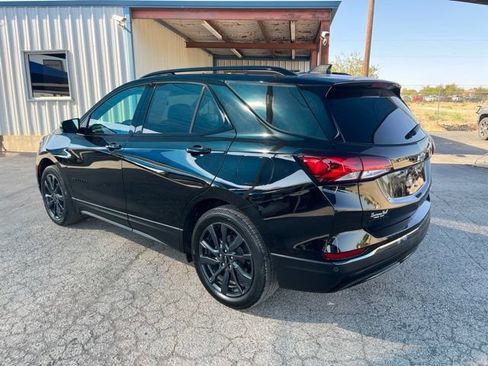 Used 2023 Chevrolet Equinox RS FWD image 6