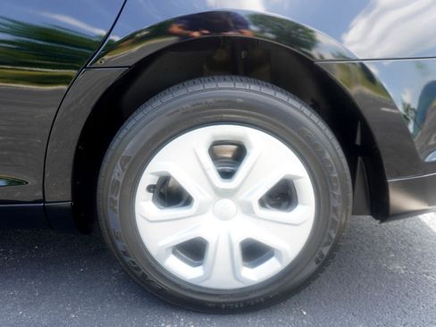 Used 2016 Ford Taurus Police Interceptor AWD image 36