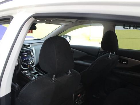 Used 2021 Nissan Murano S FWD image 10