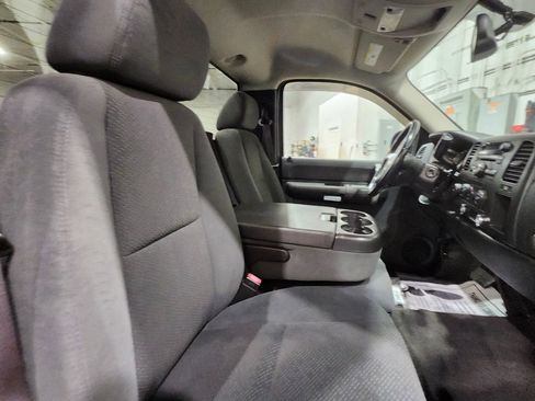 Used 2008 Chevrolet Silverado 1500 LT w/ Suspension Package, Off-Road AWD/4WD image 20
