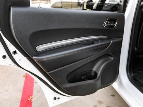 Used 2018 Dodge Durango R/T w/ Blacktop Package image 49